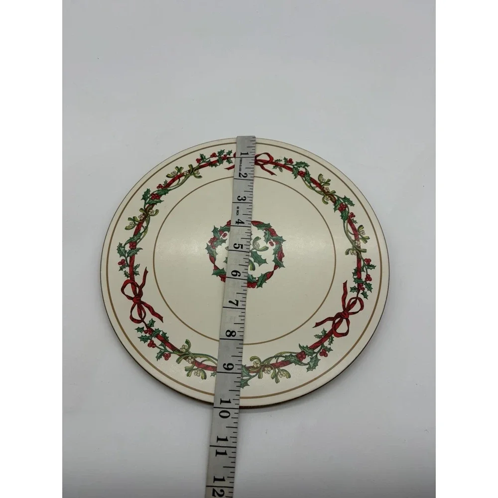 Royal‎ Worcester Holly Ribbons Round 10-Inch Cork-Backed Pot Holder